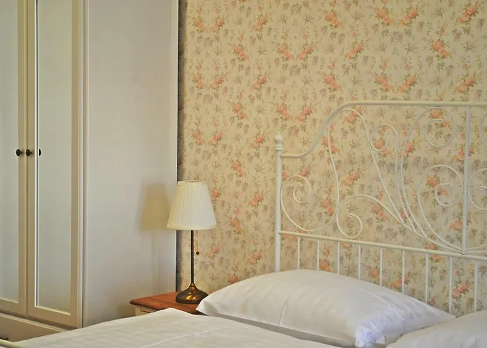 Winter Prestige מלון *